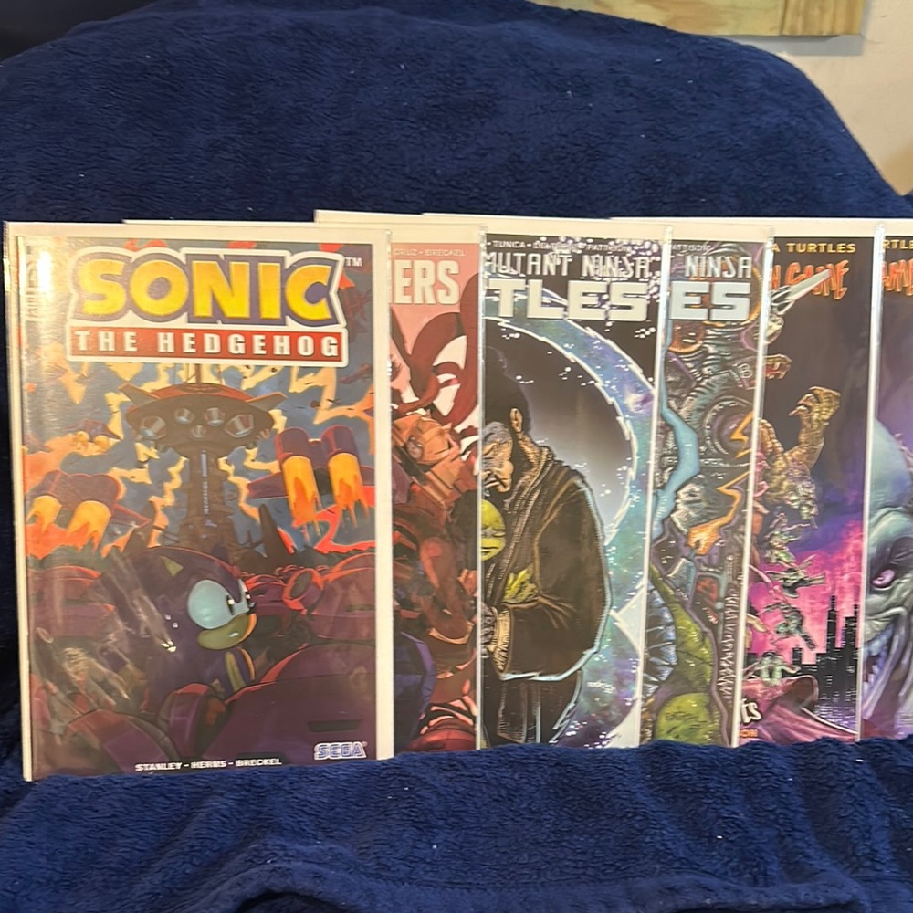 IDW Comics Sonic The Hedgehog, Transformers & Teenage Mutant Ninja Turtles of 6